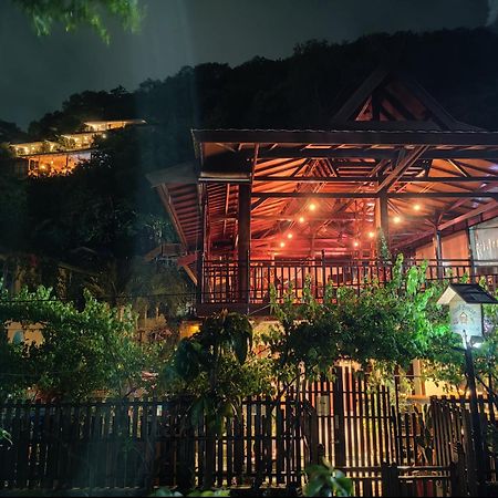 Cool Breeze Authentic Hotel Labuan Bajo Komodo מראה חיצוני תמונה